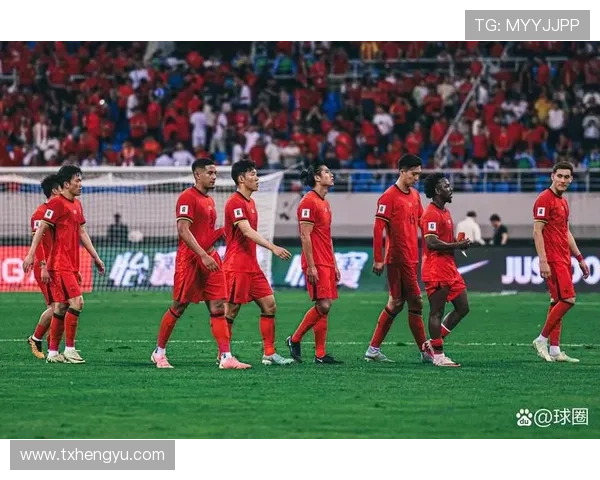 国足世预赛迎关键战主帅调整阵容力争客场取胜突破晋级形势压力下反弹