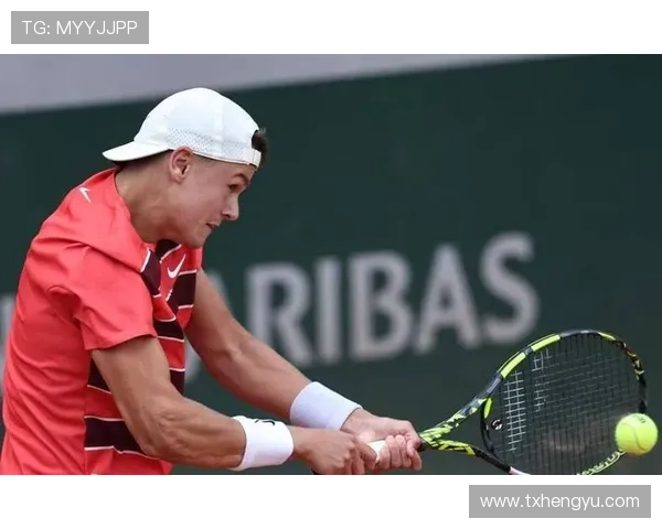 新生代崛起老将坚守本赛季网球赛场格局迎来重要变化引发全球关注